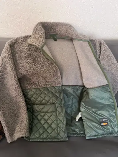 Chaqueta de lana y acolchada verde Latitude - miniatura 4