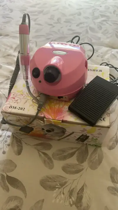Pulidor de Uñas Eléctrico Rosa Nail Master - miniatura 1