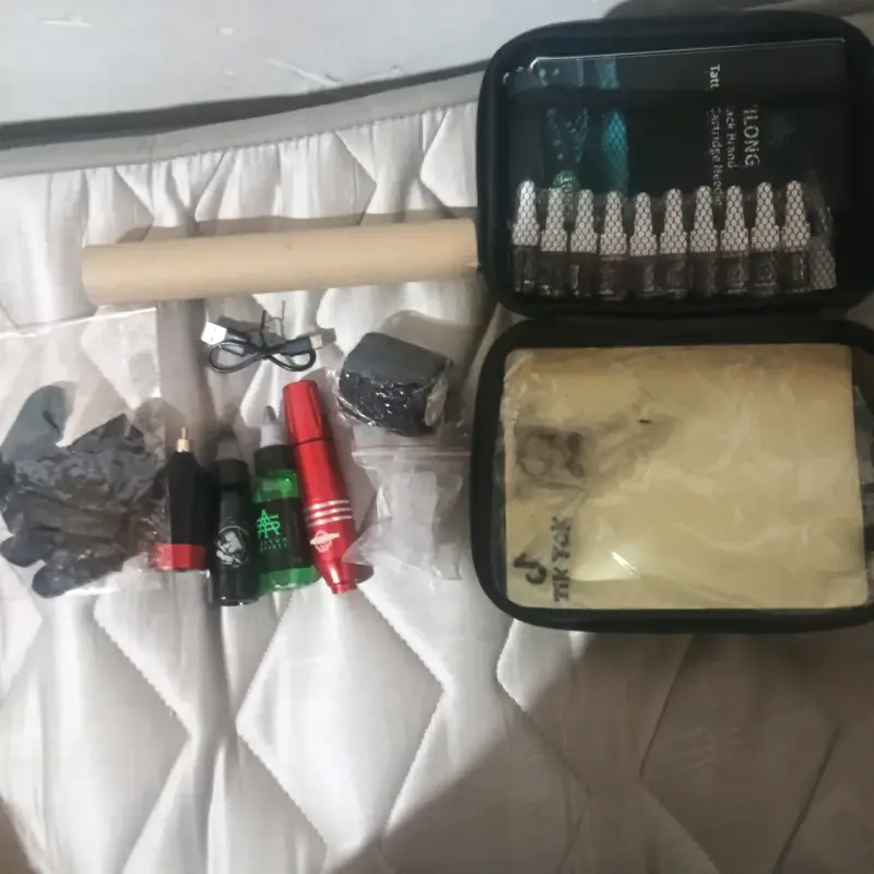 Kit de Tatuaje Completo con Tintas y Accesorios - 3