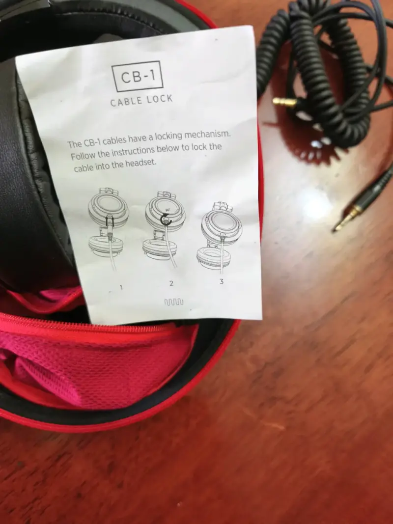 STATUS AUDIO CB-S1 con estuche rígido - 6