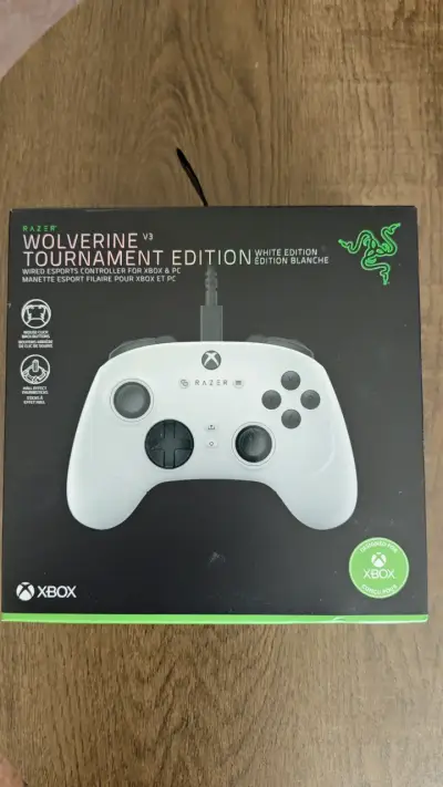 Control Razer Wolverine V3 tournament edition PC - miniatura 1