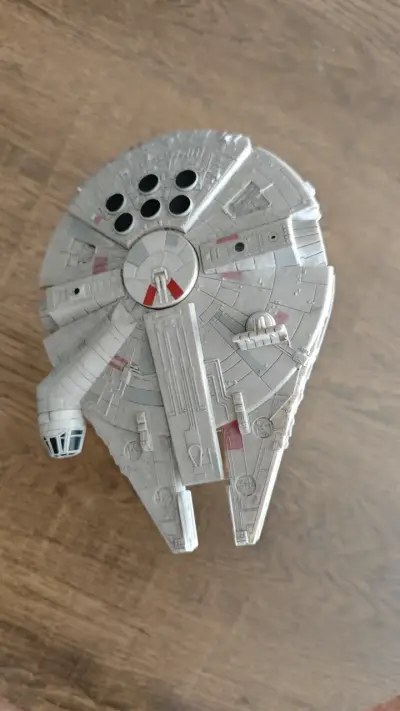 Parlante de halcón milenario - miniatura 1