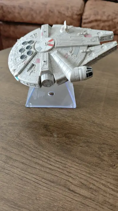 Parlante de halcón milenario - miniatura 3
