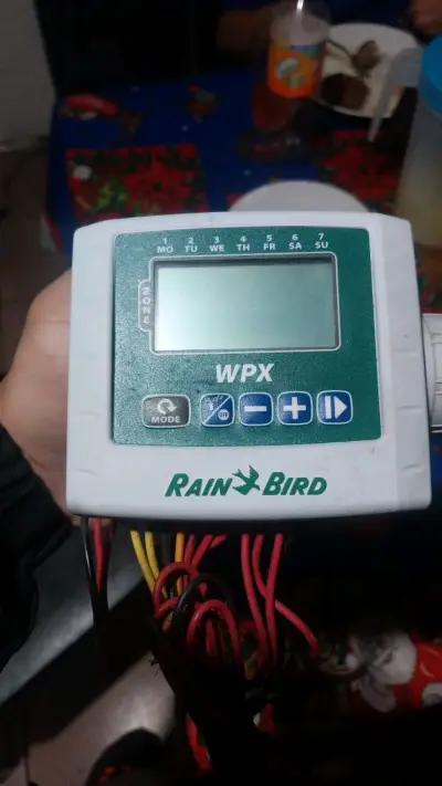 Controladores de riego Hunter y Rain Bird - miniatura 4