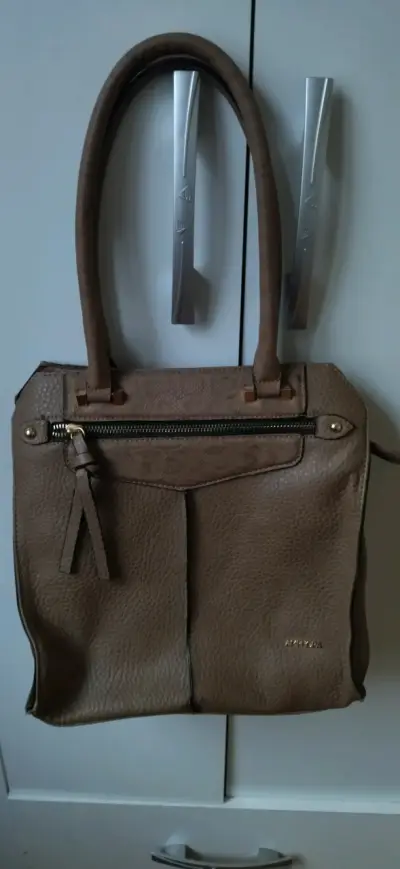 Cartera Amphora en excelente estado color marrón - miniatura 4