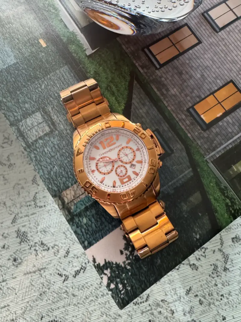 Reloj dorado Chronosport Original - 1