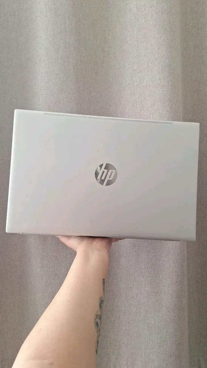 HPNotebook Pavilion 15-EG0522LA Intel Core i7 - 3