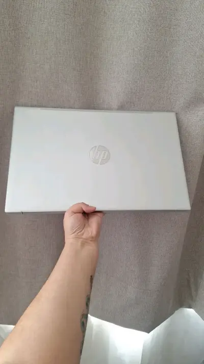 HPNotebook Pavilion 15-EG0522LA Intel Core i7 - miniatura 4