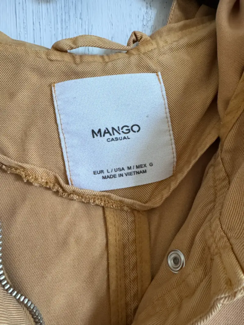 Parka ligera camel Mango con capucha - 3