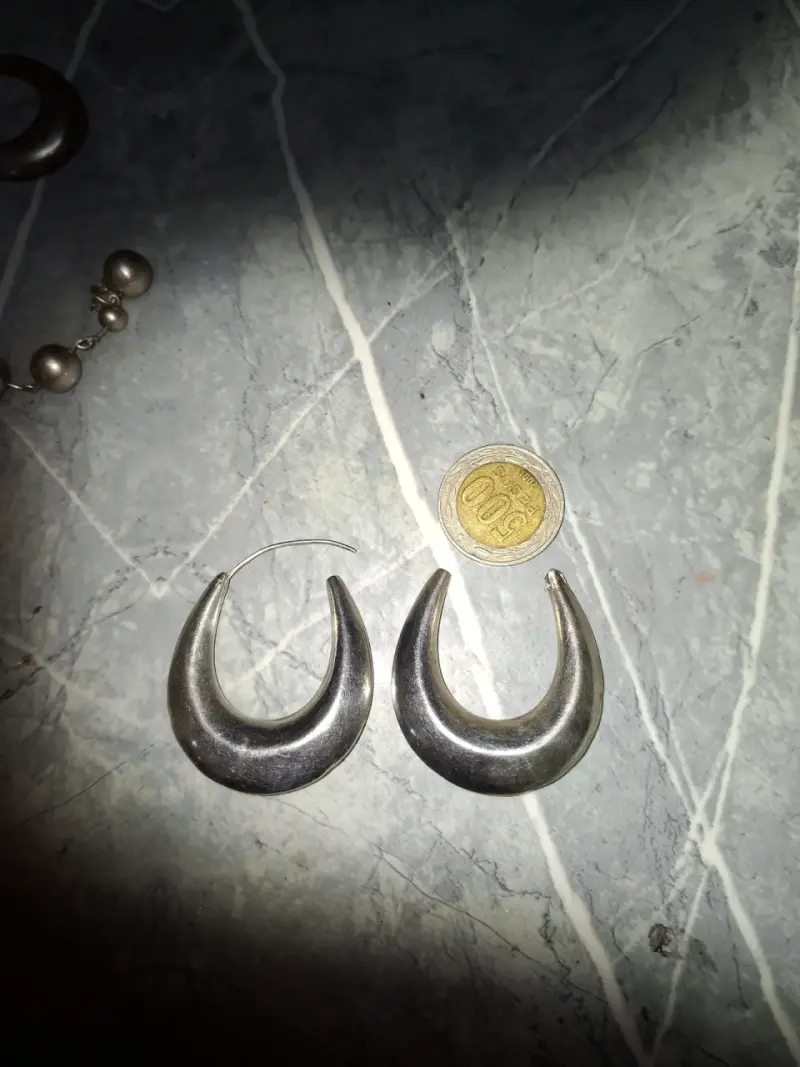 Conjunto de joyas de plata con aretes y pulsera - 3
