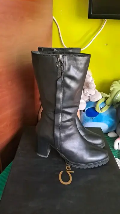 Botas de cuero negras con taco alto Gacel - miniatura 2