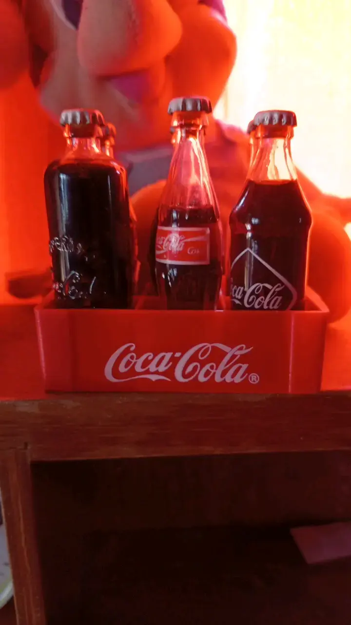 Set de botellas miniatura Coca-Cola de colección