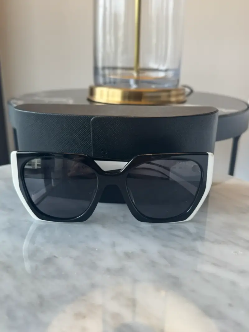 Nuevas Gafas de sol Prada Modelo PR15WS - 1