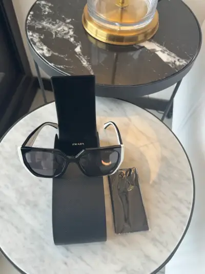 Nuevas Gafas de sol Prada Modelo  PR15WS - miniatura 4