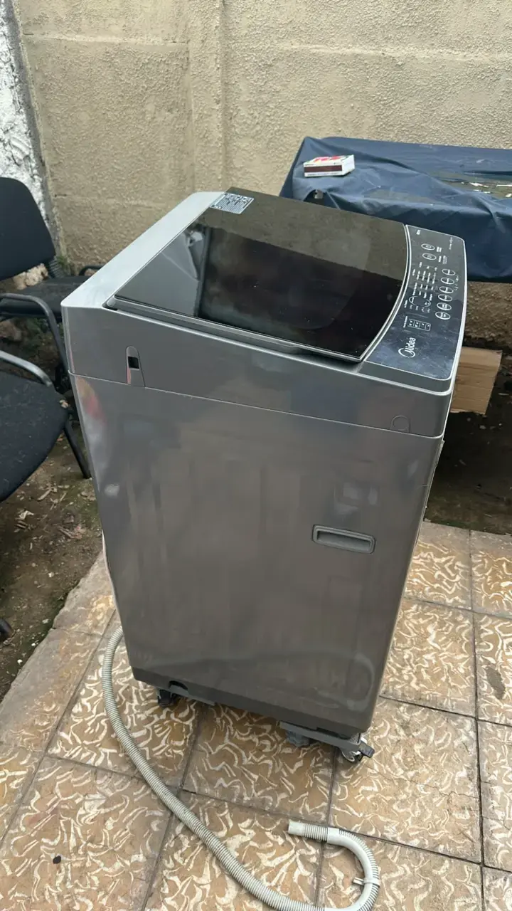 Lavadora Midea de carga superior 9.5kg gris - 2