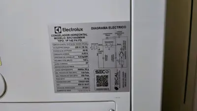 Congelador horizontal Electrolux 142 litros - miniatura 4