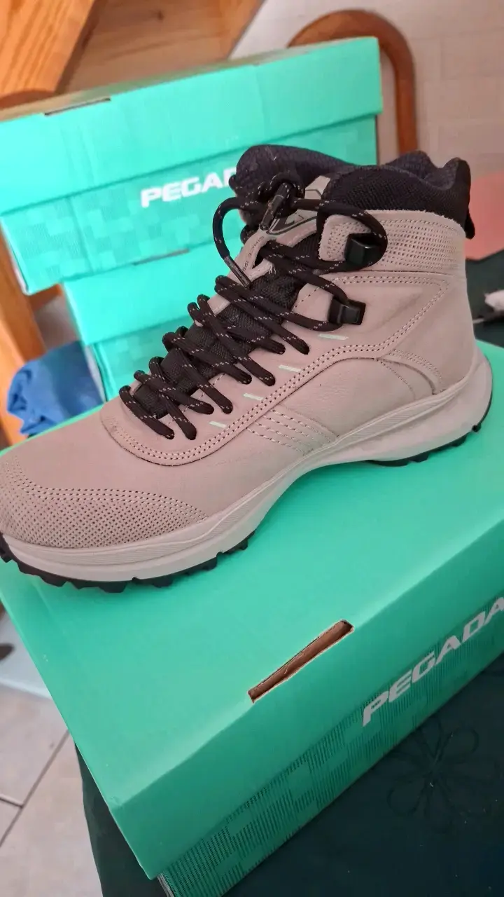 Botas de trekking Pegada beige para hombre - 2