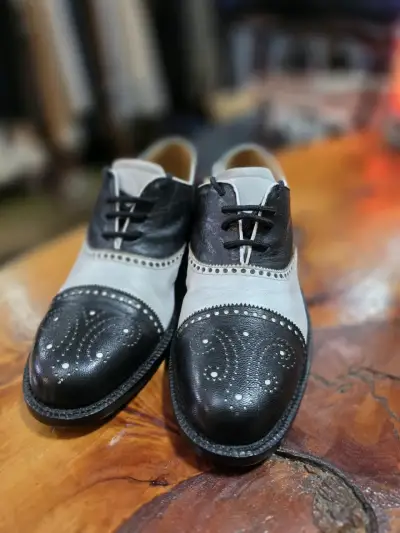 Zapatos de vestir bicolor en cuero Unisex - miniatura 2