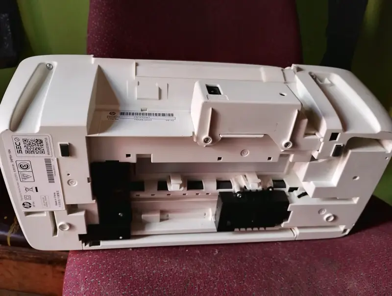 Impresora HP DeskJet Ink Advantage 1275 - 5