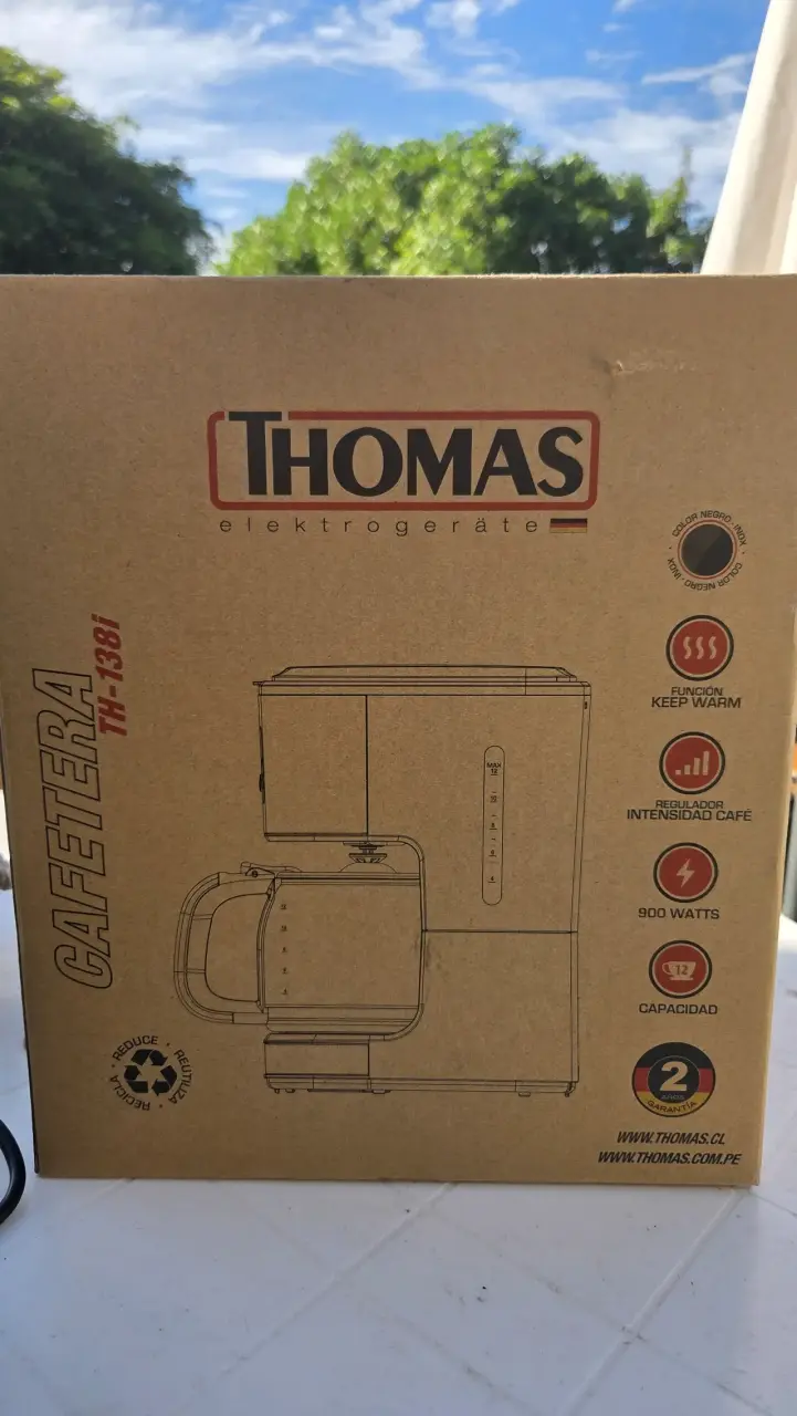 Cafetera Thomas TH-1381 900W con filtro reutilizable - 2