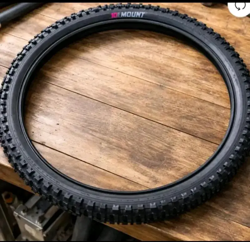 Neumático para bicicleta de montaña 10"