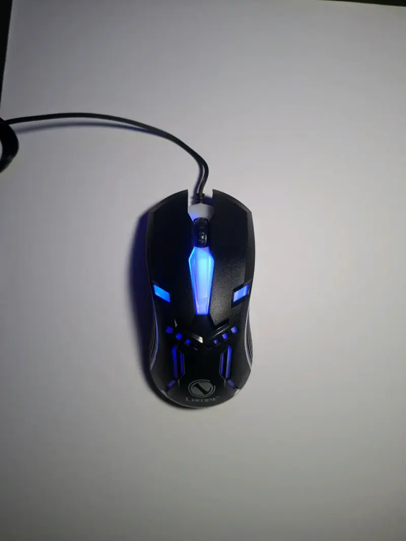 Mouse gamer con cable USB y luces LED - 3