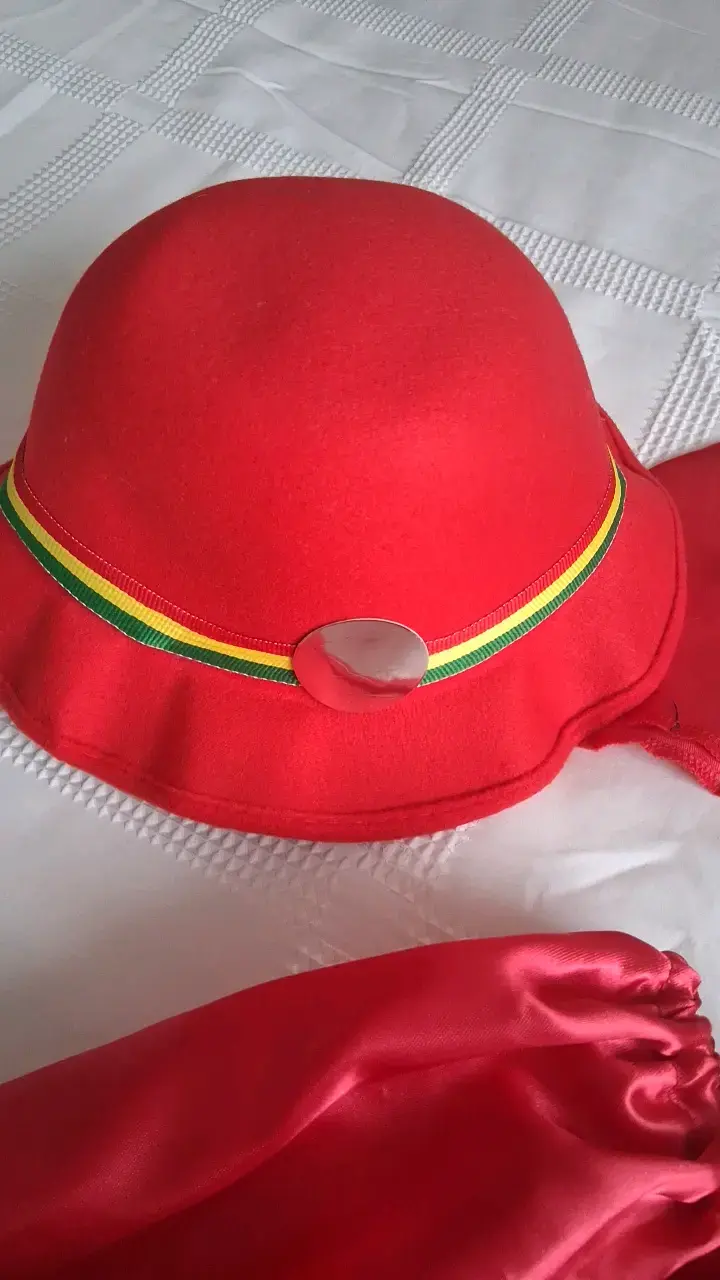 Traje típico andino de niña rojo - 2