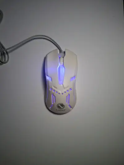 Mouse gamer con cable USB y luces LED - miniatura 3