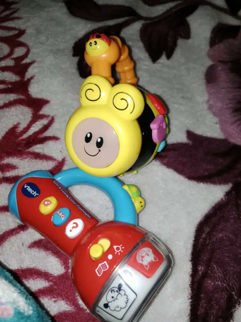 Juguetes interactivos para bebé VTech y Fisher-Price - 3
