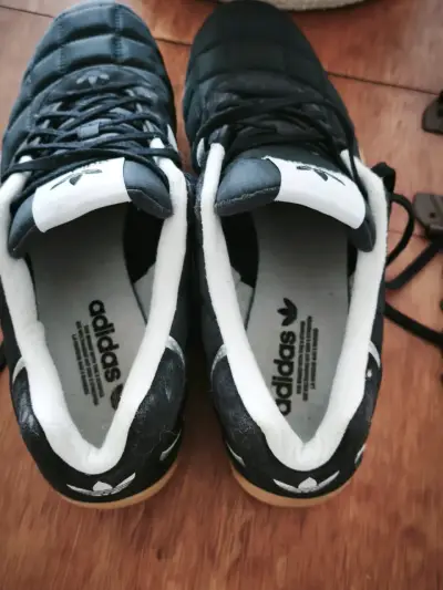 Zapatillas deportivas negras Adidas para hombre - miniatura 3