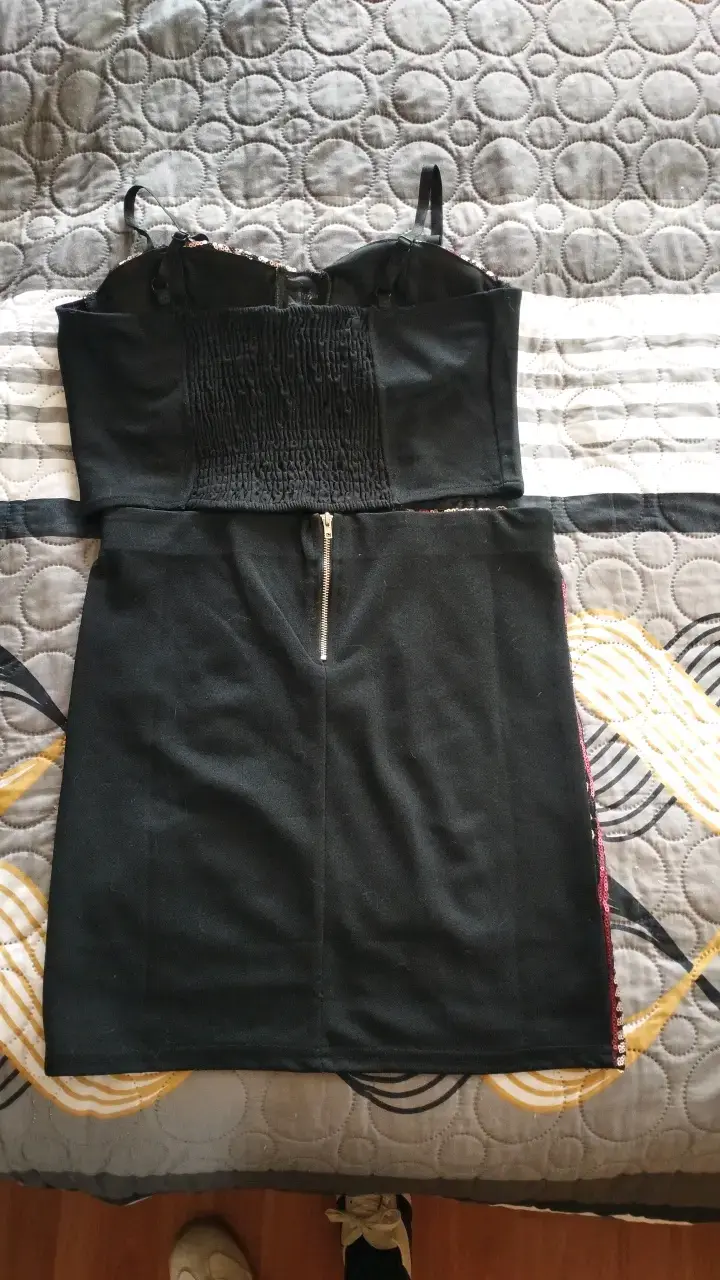 Conjunto de falda y top con lentejuelas - 2