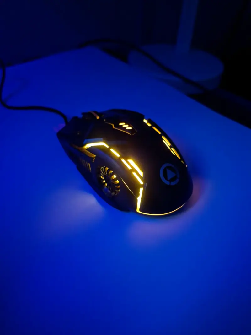 Mouse gamer con luces LED y cable USB - 6
