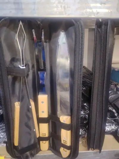 Set de utensilios para asado con estuche - miniatura 2