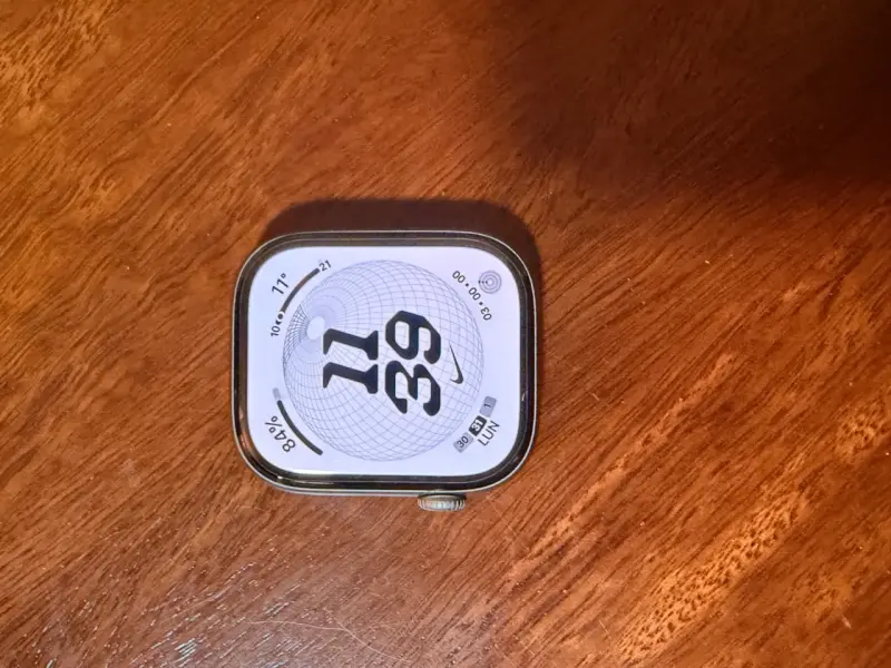 Apple Watch 11 46 mm space gray - 2