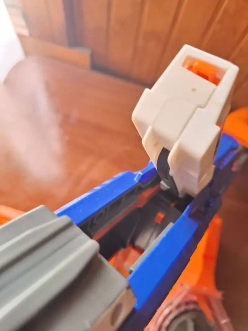 Lanzador Nerf Hyperfire Elite con cargador - 4