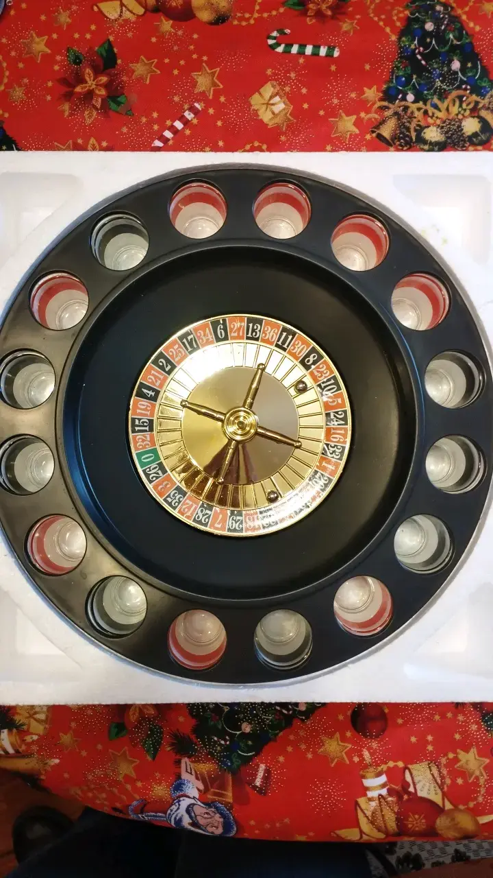 Juego de Ruleta para Beber con Vasos - 1