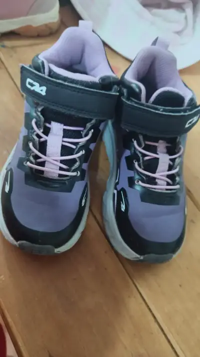Zapatillas moradas  C74 talla 28 - miniatura 2