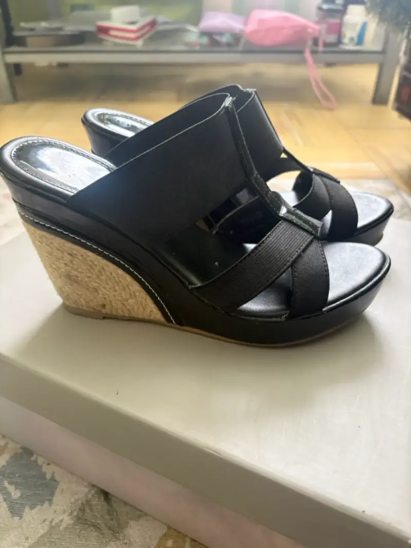 Botines de tacón alto en cuero DMT y gamuza - 1