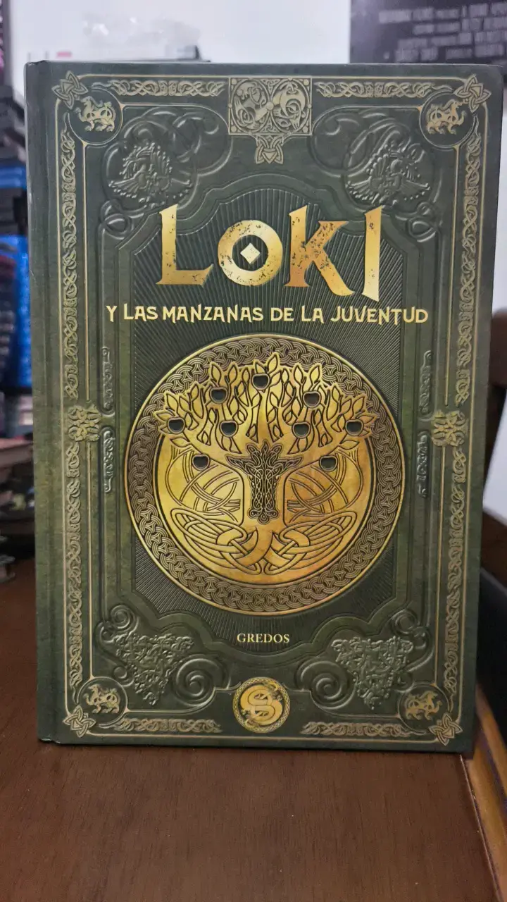 Libro 'Loki y las Manzanas de la Juventud' Edición Gredos