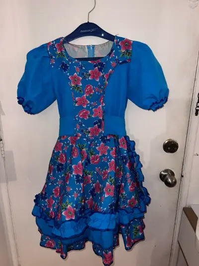 Vestido huasa azul con flores - miniatura 2
