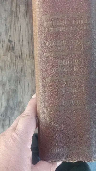 Diccionario Histórico Biográfico de Chile Tomos IV y V - miniatura 3