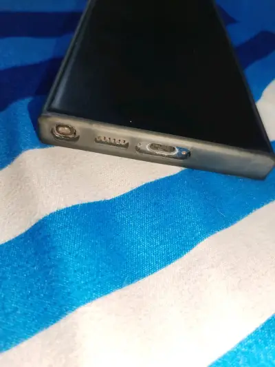 Samsung s23ultra reacondicionado con 2 carcasas - miniatura 5