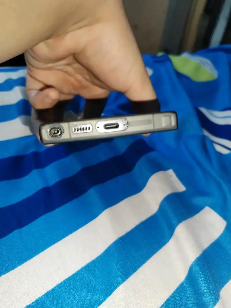 Samsung s23ultra reacondicionado con 2 carcasas - 6