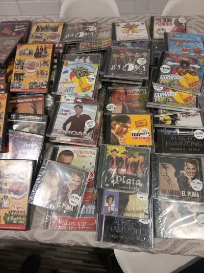 Colección de CDs de música variada - miniatura 1