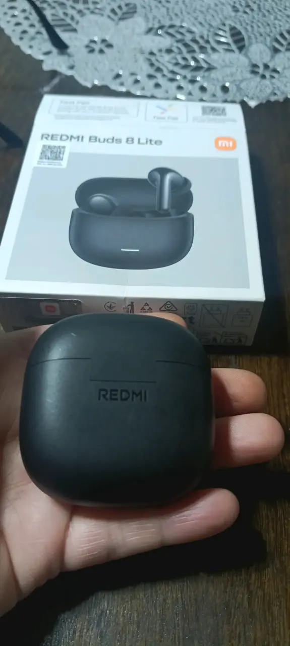 Audífonos Inalámbricos Redmi Buds 8 Lite Negros - 1