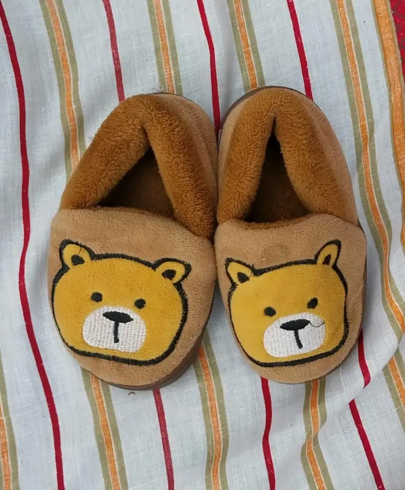 Botas y pantuflas para niños con diseño de oso - 3