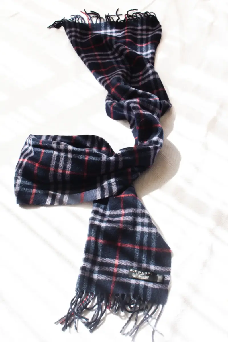Bufanda Burberry - 2
