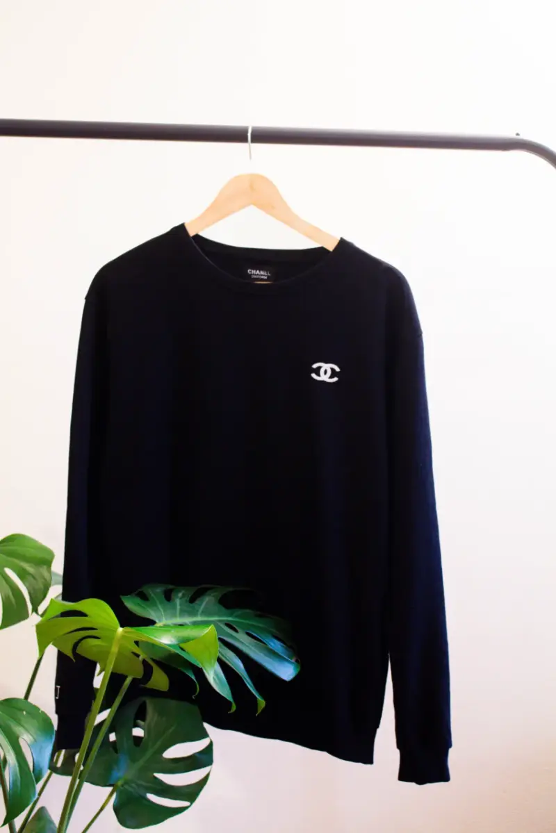 Crewneck Chanel Uniform - 1