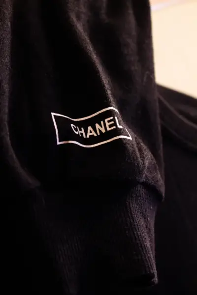 Crewneck Chanel Uniform - miniatura 3