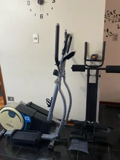 Elíptica Nordika BH Fitness Quick con Control de Tensión - miniatura 1